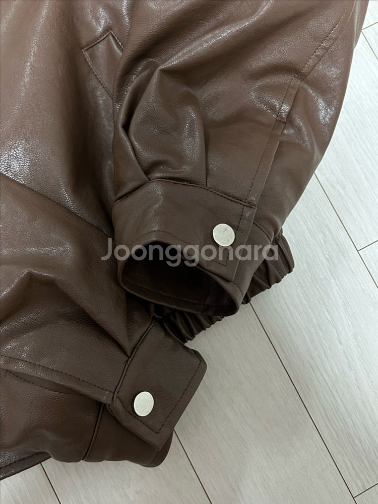 블랙업 퍼 안감 가죽 점퍼 자켓--4