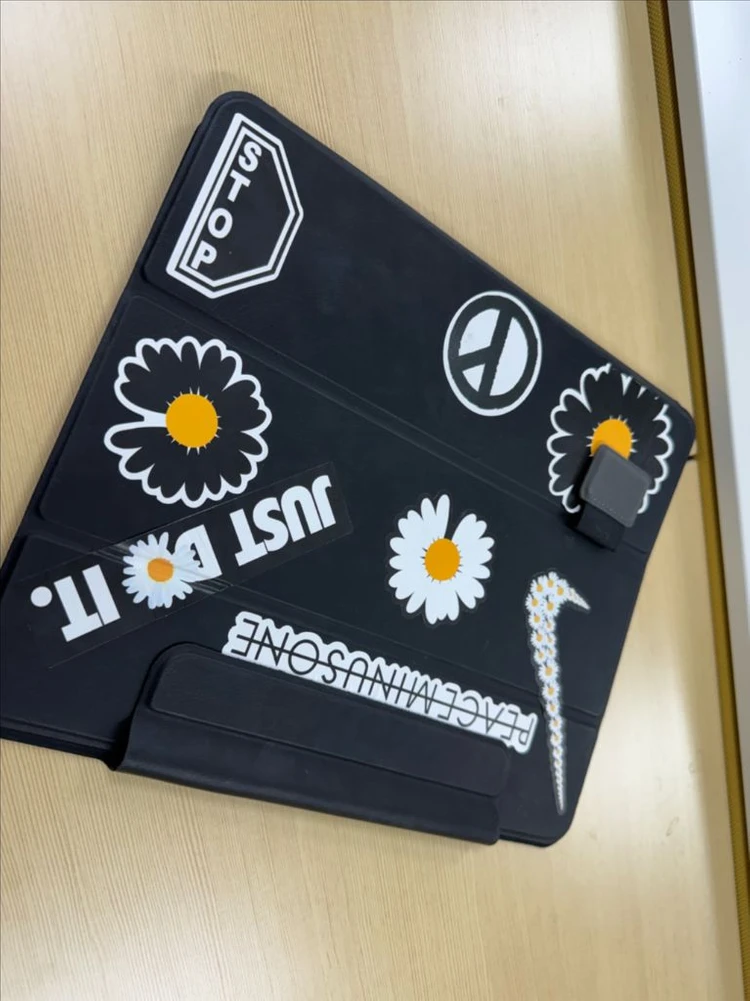 갤럭시탭 S9+ 128GB WiFi + 매직키보드 이미지