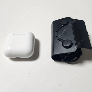 새것 2개 ! 블루투스 이어폰 에어팟프로 비슷