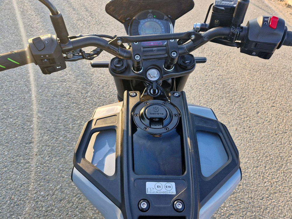 스바르트필렌401/22년식/1만키로/295만원 이미지