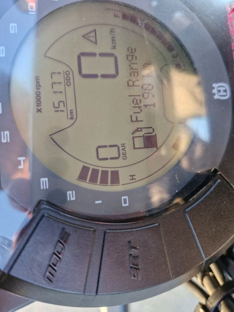 스바르트필렌401/22년식/1만키로/295만원 이미지