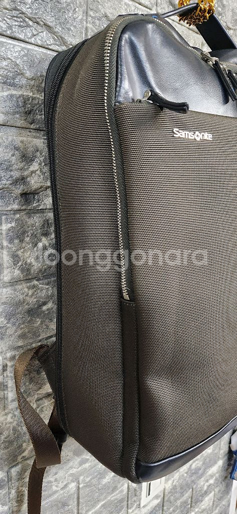 샘소나이트 비지니스 백팩. 노트북백팩--2