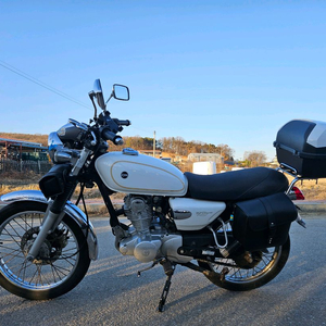 SYM울프레전드125/12년식/3천키로/100만원