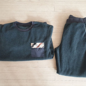 닥스 키즈 도톰 플리스 상하의(165사이즈)