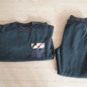 닥스 키즈 도톰 플리스 상하의(165사이즈)