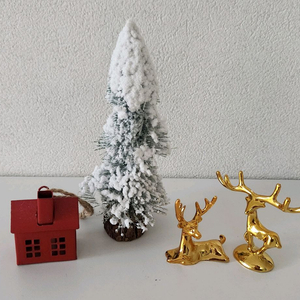 새상품)크리스마스 소품일괄 눈쌓인 트리 사슴 철제하우스