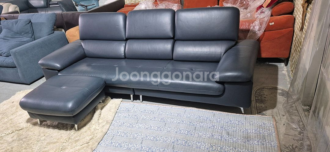 자코모 루셀 슈렁큰 천연 통가죽 3.5인 소파+스툴--5