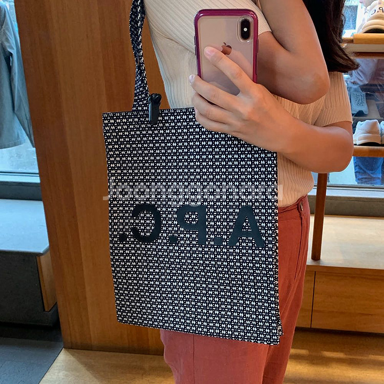 A.P.C. 아페쎄 Lou 패턴 에코 숄더백--0