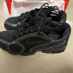 나이키 에어줌 스피리돈2 블랙 265 운동화 새상품 풀박 이미지