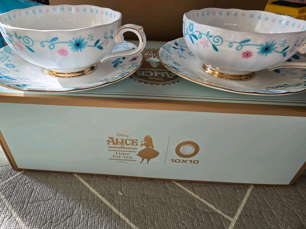 행남자기 이상한 나라의 앨리스 찻잔세트--1