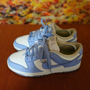 나이키 덩크 로우 스니커즈 250