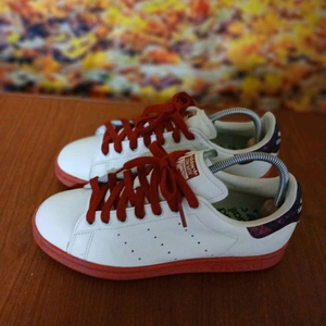 아디다스 스탠스미스 스니커즈250