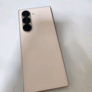 갤럭시폴드6 무잔상 아주깨끗 보증기간2026년10월 SK