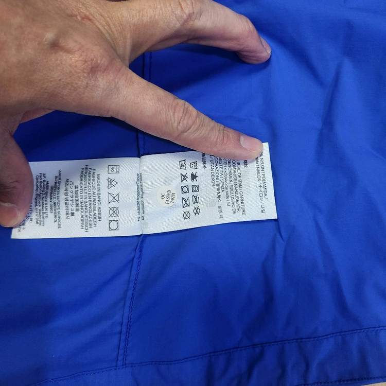 25 아크테릭스 스쿼미시 바람막이자켓 이미지