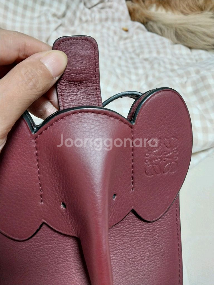 정품 로에베 엘리펀트 포켓 파우치 컨디션 쵝오--3