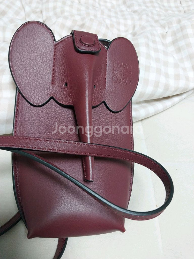 정품 로에베 엘리펀트 포켓 파우치 컨디션 쵝오--9