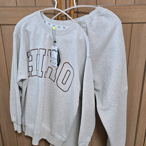 히로 블랭크 셋업 오트밀 160 새상품