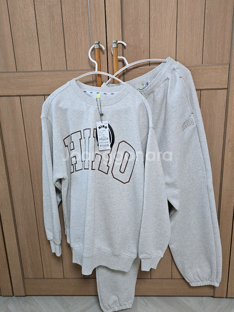 히로 블랭크 셋업 오트밀 160 새상품--1