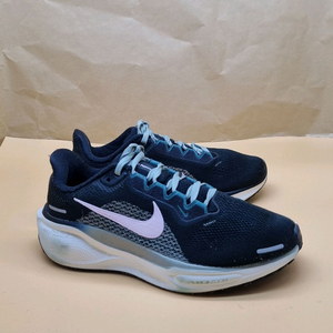 나이키 에어줌 페가수스 41 여성런닝화230.