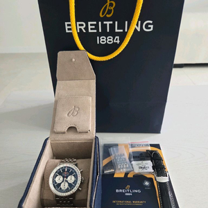 브라이틀링 네비타이머 43mm 신형(정품 가죽 디버클 포함)