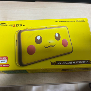 닌텐도 New 2DS XL 피카츄 에디션