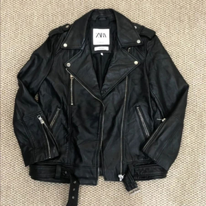 자라 리얼 양가죽 라이더자켓 (44-55)