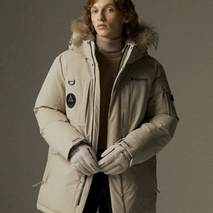 디스커버리 익스페디션 구스다운 밀포드 패딩 베이지 95~100사이즈