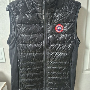 캐나다구스 하이브리지 패딩 베스트