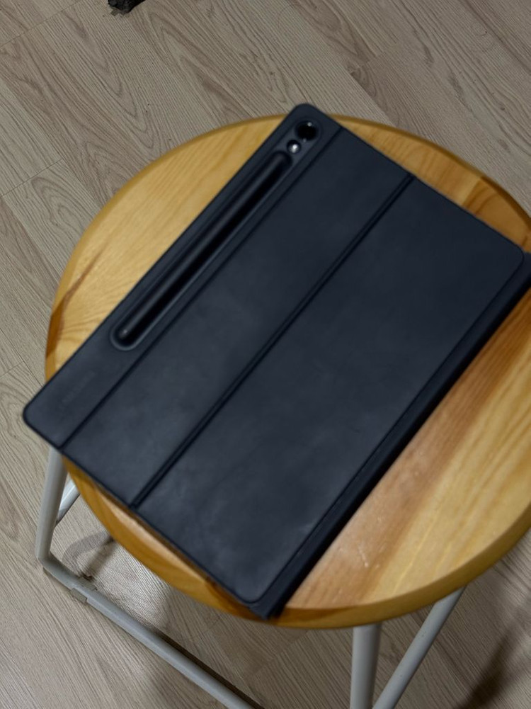 갤럭시탭 s9 128gb wifi + 키보드 케이스--6