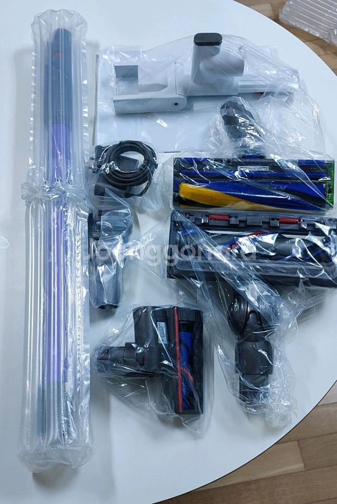 환불가능)다이슨 Gen5 디텍트 컴플리트 거치대포함(새제품)정품(배달가능--7