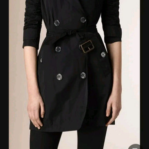 버버리 트렌치코트 (정품감정서 유)