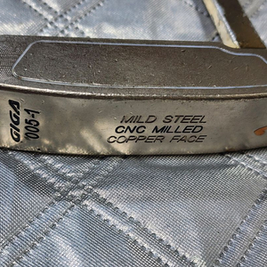 3 기가 GIGA 005-1 퍼터 33인치 그립새로교환