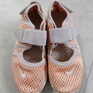 나이키키즈 에어리프트 핑크 160 이미지