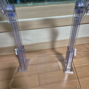 나소 투명독서대