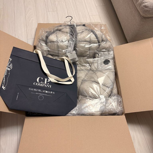 CP컴퍼니 DD쉘 후드 다운 코리아 익스클루시브 L 루나락