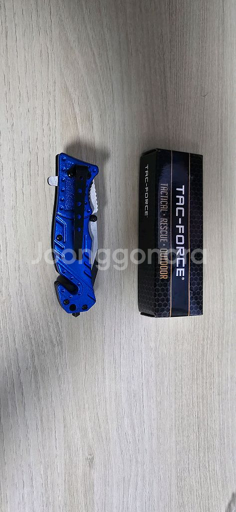 폴리스 라이트 폴딩 나이프 스위치 블레이드 캠핑나이프 웨폰라이트 장착 글래스브레이커 장착--4