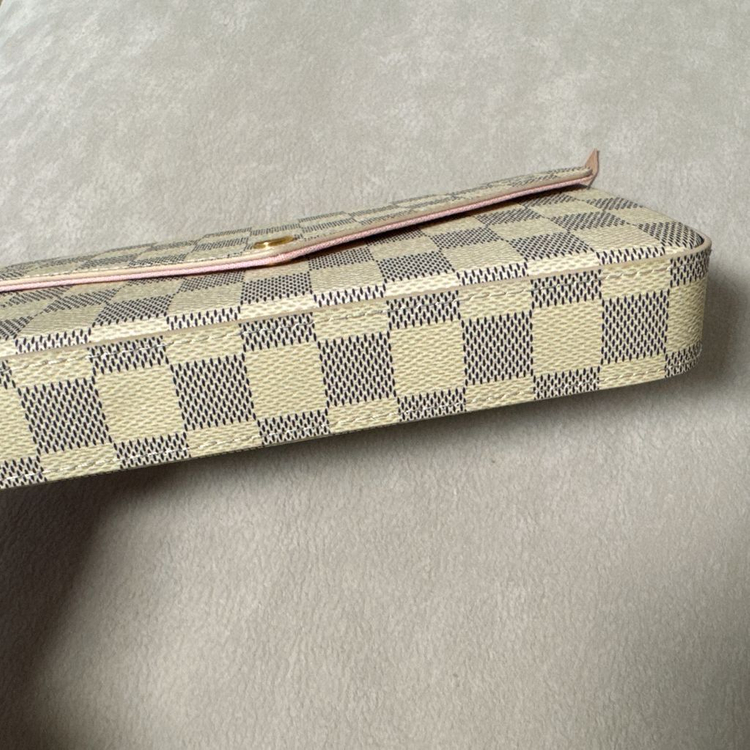 새상품))루이 클러치(화이트다미에) 새상품--7