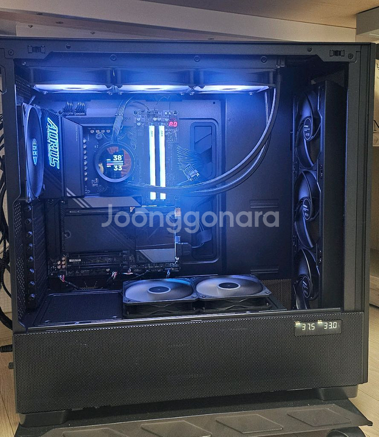 9800x3d 반본체 antec flux pro--1