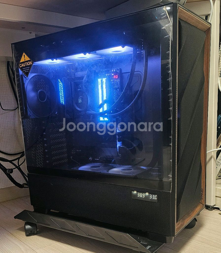 9800x3d 반본체 antec flux pro--2