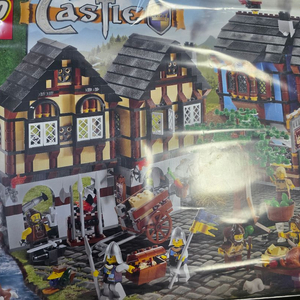 레고 10193 캐슬 구 중세마을 미개봉