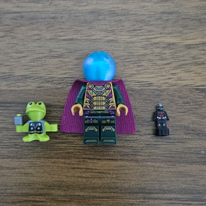 레고 마블 미스테리오 미니피규어 및 토르그, 앤트맨