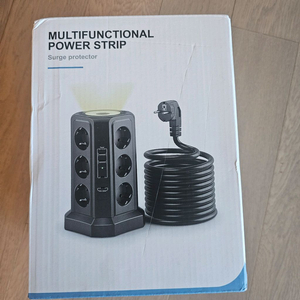 새제품 타워형 멀티탭 콘센트 12구 USB 4포트