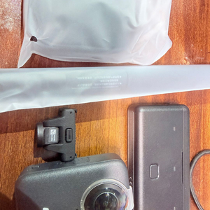 DJI Osmo 360 어드벤처 콤보 450,000원 판매합니다.