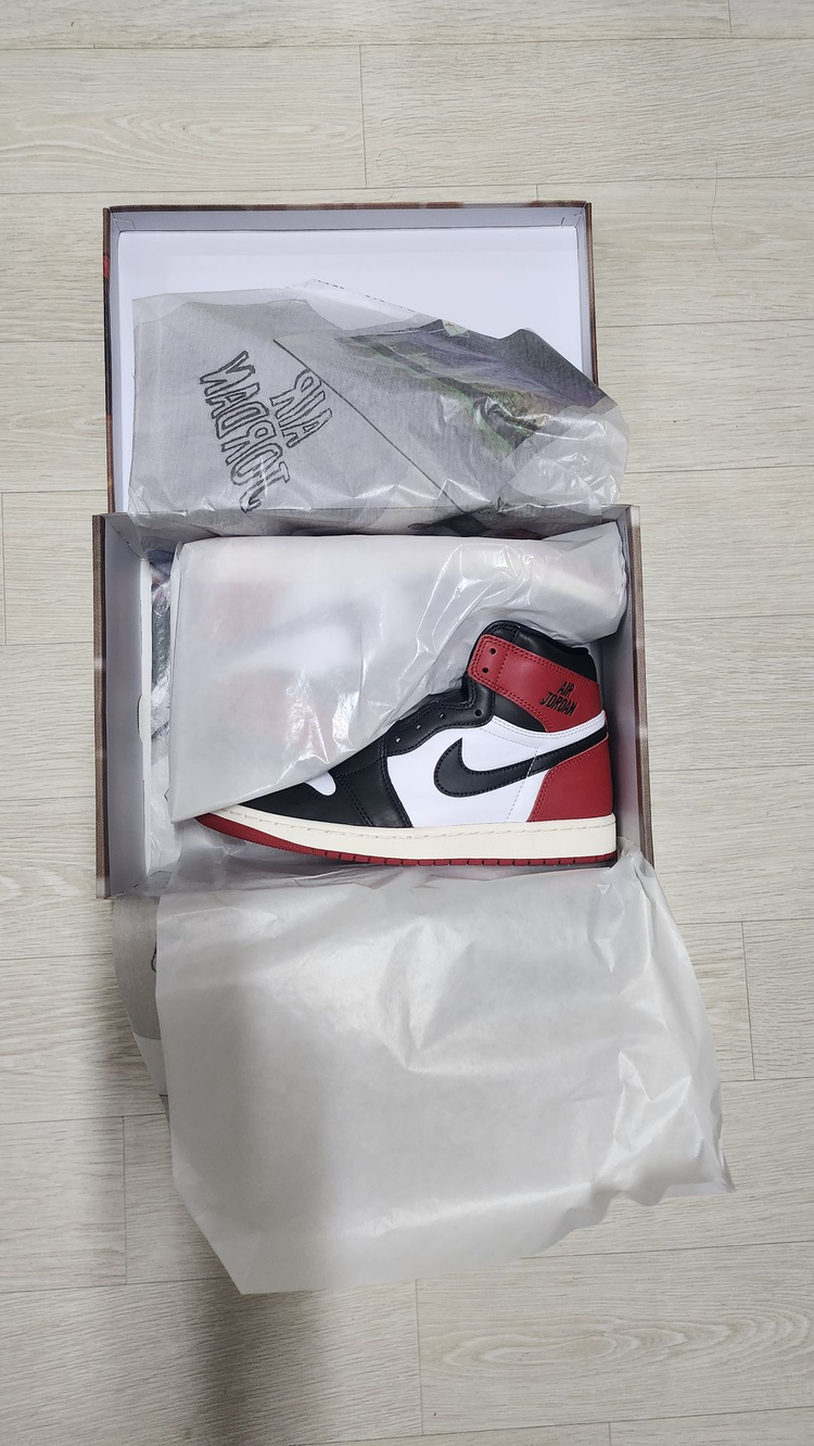 나이키 에어조던 1 레트로 하이 OG '블랙 토' 275mm 팝니다. 이미지