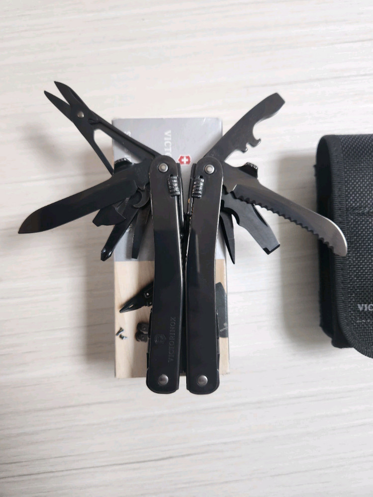 빅토리녹스 스피릿 MXBS 멀티툴 맥가이버칼 레더맨--1