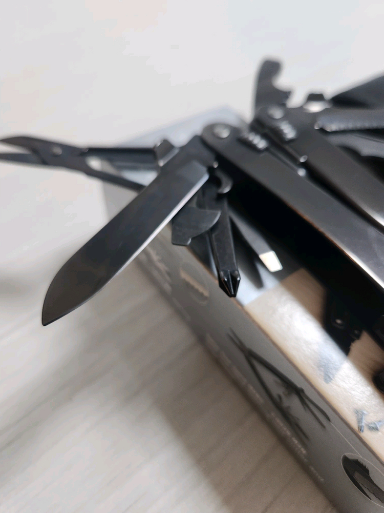 빅토리녹스 스피릿 MXBS 멀티툴 맥가이버칼 레더맨--2