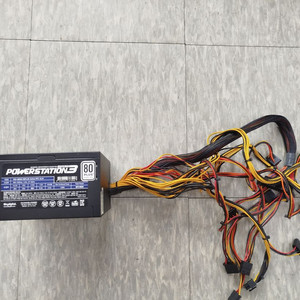 파워스테이션3 600W 80PLUS 인증 압니다 -파워서플라이-