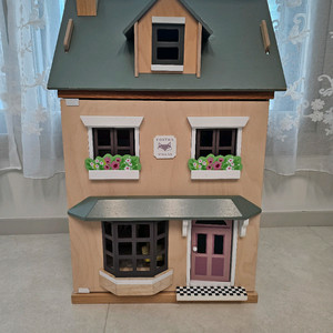 텐더리프 폭스테일 원목 인형의집