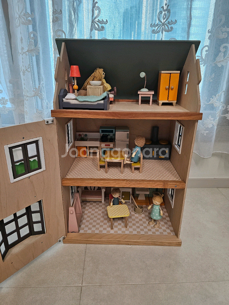 텐더리프 폭스테일 원목 인형의집--1