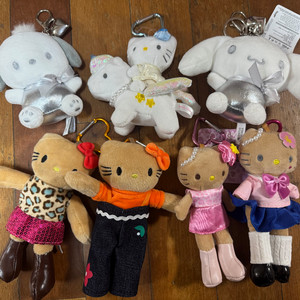 산리오 인형 세트